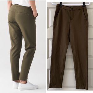 NWOT Lululemon Women’s Size 4 City Trek Trouser Military Green